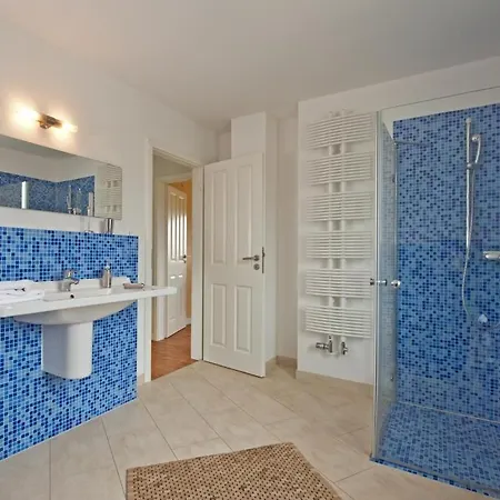 Appartement Ferienhaus Einhorn Groß Schwansee